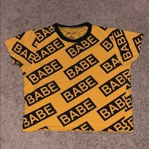 “BABE” crop t-shirt